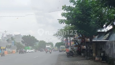 Tanah Bisnis Dekat Jalan Raya Kawasan Majapahit