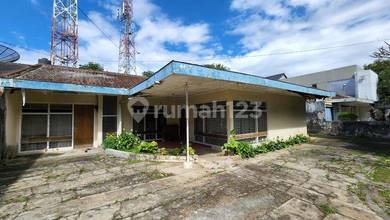 Tanah Dekat Komersil di Ciumbuleuit, Cocok untuk Mendirikan Usaha