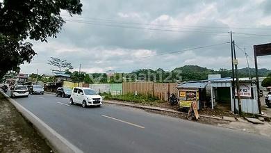Tanah Dekat Pasar Kawasan Batujajar, Ideal untuk Mendirikan Bisnis
