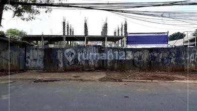 Tanah Dekat Komersil Area Cilandak, Ideal untuk Mendirikan Usaha