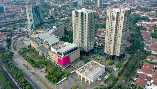 Southgate Residence	