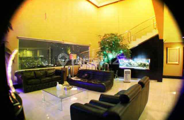 For Sale Penthouse, Great Location 2