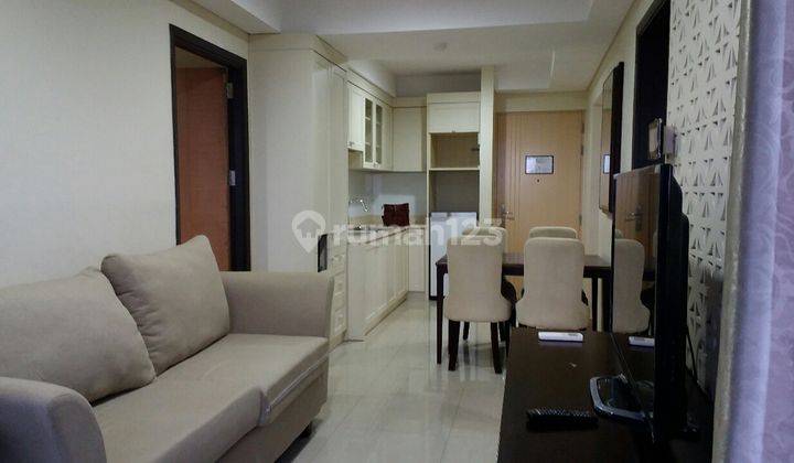 Mg suite apartemen tengah kota 2 bed room, luas dan siap pakai ..balkon luas. 1