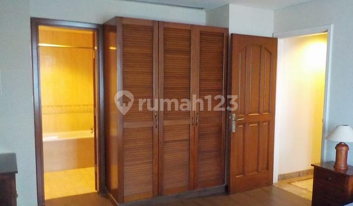 Need To Sell Good Apartment With Nice 3 Bedrooms At Kusuma Candra 2
