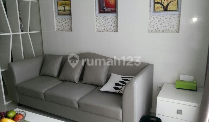 luxurious apartment 2