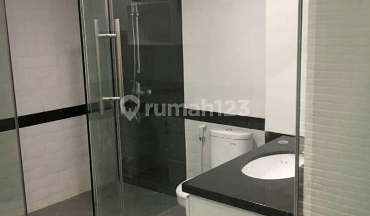 Brand New One Unit 2