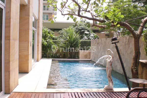 Pakubuwono Residence Unit Town House Jarang Ada 2 Lantai Murah 28M 1