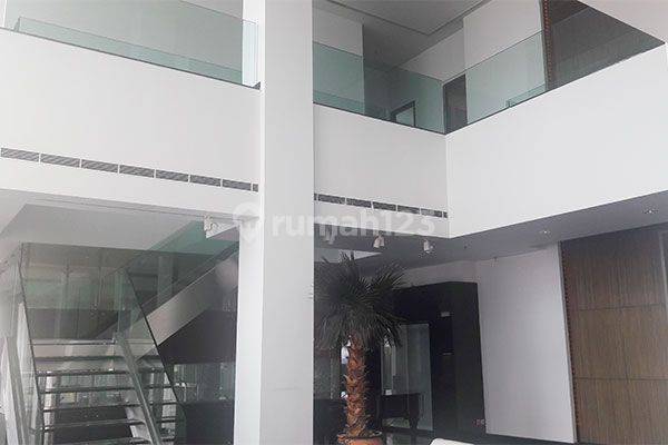 Penthouse Apartemen Pakubuwono Residence with Private Pool 2 lantai 1