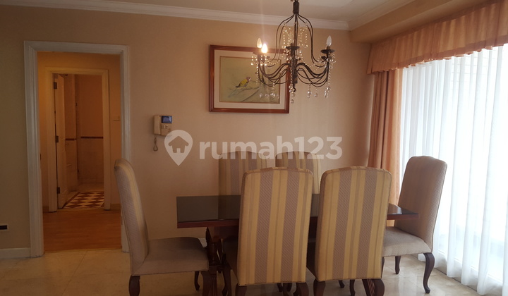 istana sahid 3br luas 172sqm lux view pool 2