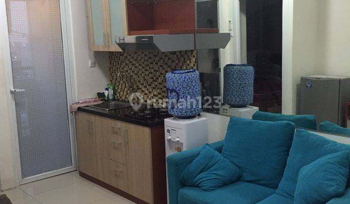 Apartemen Green Pramuka City 2 BR Furnished Harian Tahunan 1