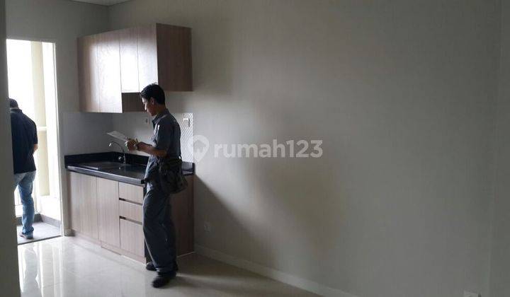 Disewakan Apartemen Madison Park 2 BR Jakarta Barat 1