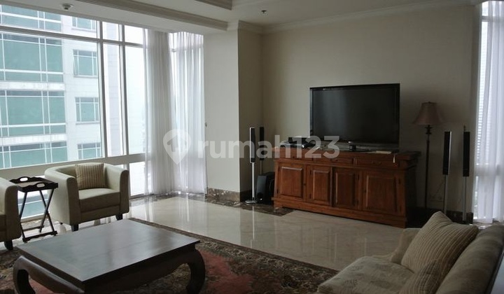 Spacious Apartment - Four Seasons