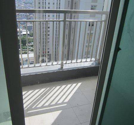 Apartemen Condominium Greenbay, Jakarta Utara 1