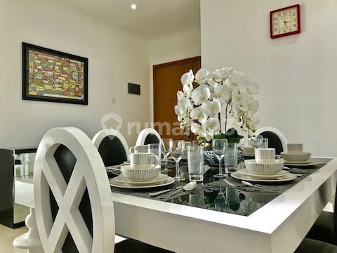 Apartemen Hampton Park Tower A High Floor 2