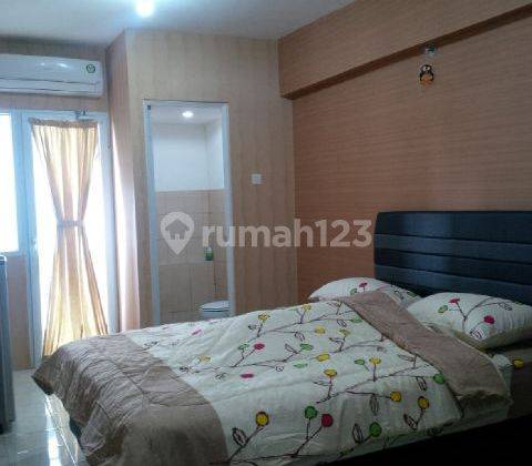 Apartemen Green Pramuka City Furnished Bagus Harian Tahunan 1