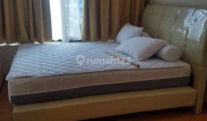 Apartemen Hampton Park 2 Kamar Tidur 2