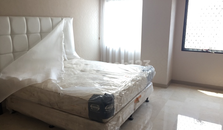 Golfhill - Pondok Indah