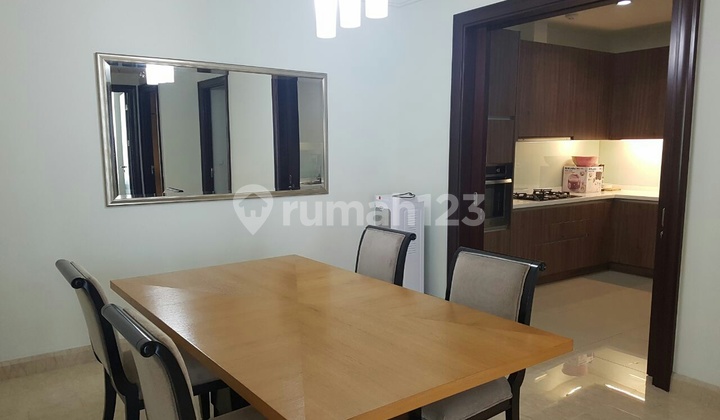 Apartemen The Pakubuwono View 2BR Low Floor Tower Redwood Full Furnished