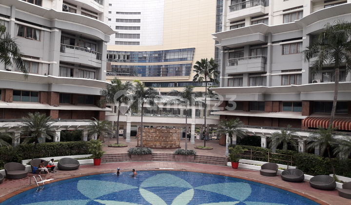Low Floor 3-2 Bedrooms Near Ascot & Raffles Hotel, Jakarta 2