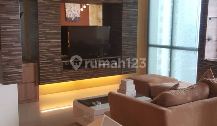 Apartemen 2 BR di Ancol Mansion, Full Furnish & View Laut