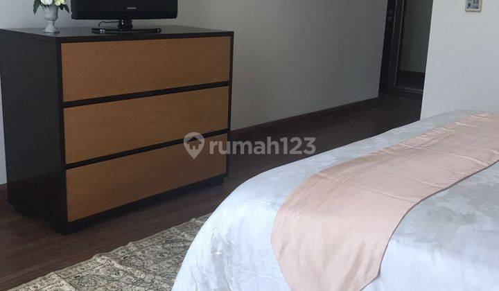 Apartement Pakubuwono View Tower Redwood, 140 m2, 2 BR, Furnished, View Arteri Permata Hijau 2