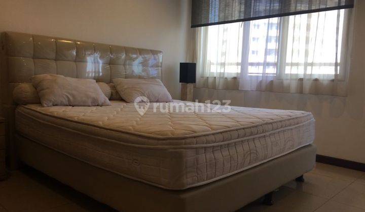 Apartment  Paladian Park unit bagus harga mulus 2 Bedroom Furnish Kelapa Gading Jakarta Utara 1