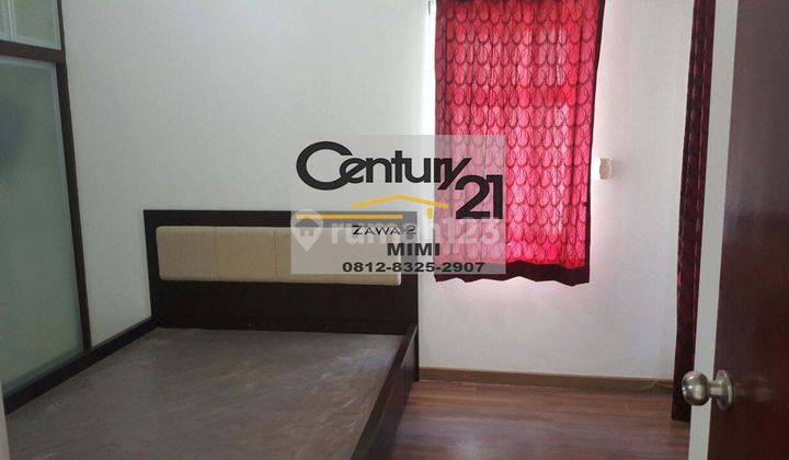 Apartemen Medit 2 Residence 3BR Full Furnish Lantai Tengah view Pool 2