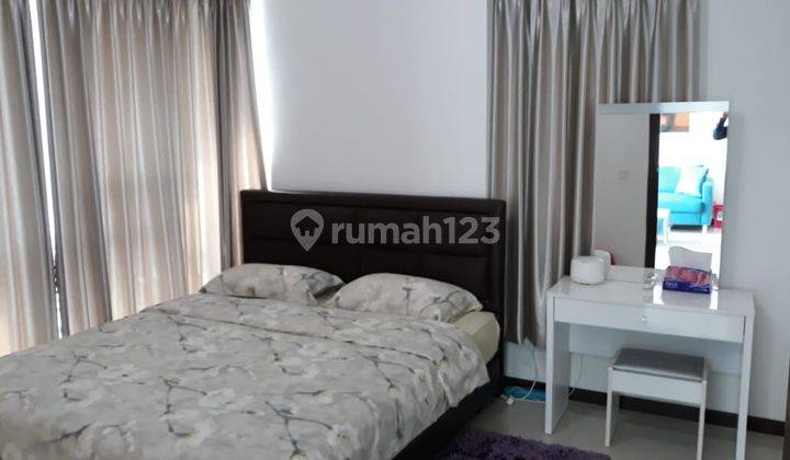 Apartemen ST Moritz Tower New Royal 1