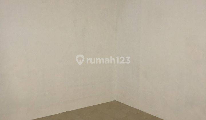 APARTEMEN SEASONS CITY TYPE 2 KAMAR TANPA FURNISH 2