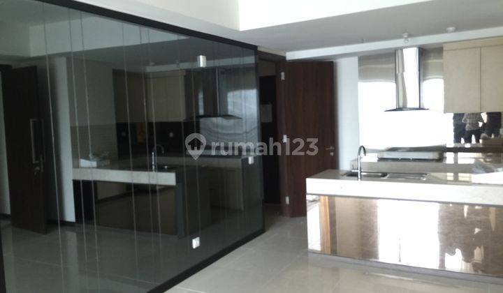 Disewakan Apt St.Moritz Puri Indah 2br, Semi Furnish, 130jt/Tnh Private Lift 1