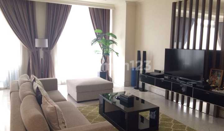 Botanica Apartment - Simprug Tower 2, 3BR, 6th floor unit A. Fully furnished (Yes)