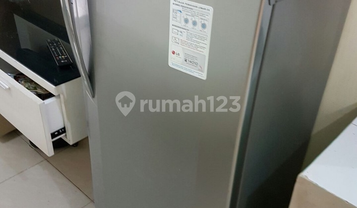 Green Bay Pluit Studio Type Apartment Fully Furnished 2