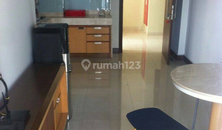 Apartemen full furnished 2 BR 1