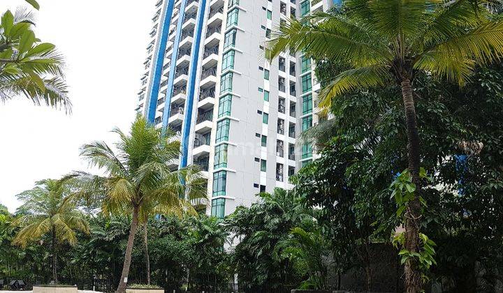 Jual Apartemen Hampton Park Lantai Rendah 1