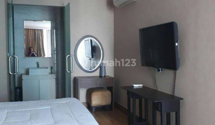 Residence 8 Apartment 1 Br area SCBD info +6281287869215*Sinta  1