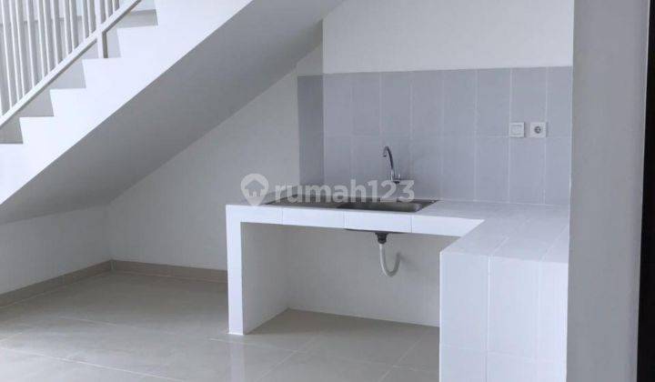 Apartemen Neo Soho Podomoro City 1