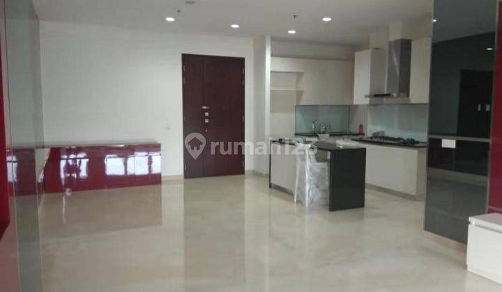 Apartemen Fourwinds Senayan 3 kamar tidur full furnished 1