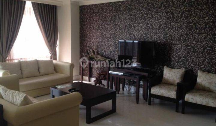 Jual Apartemen Botanica 3 Br, Size 225 M2 Full Furnished In House Marketing 1