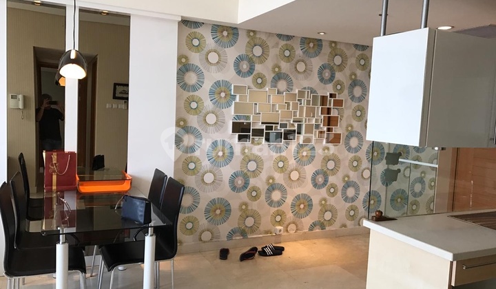 Disewakan Apartemen Mewah di Dekat Mall Kelapa Gading Summit Alpen 3 Furnished. 2