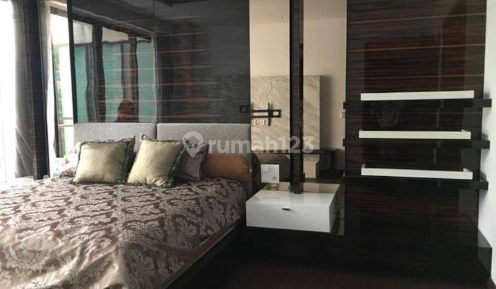 luxurious Pakubuwono town house 1