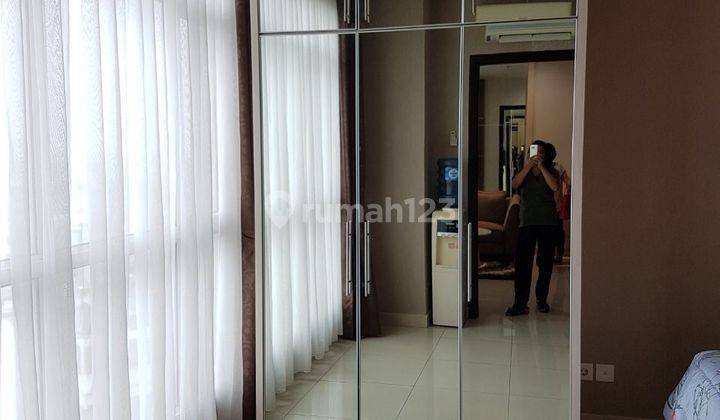 Best Location Apartemen Central Park 1BR Furnished Bagus Middle Floor 2