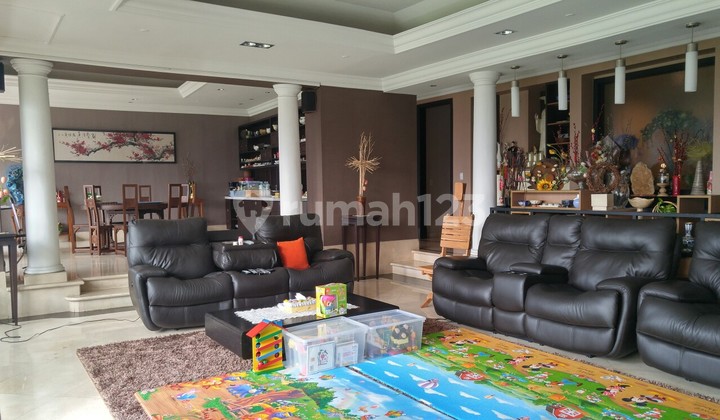 SAILENDRA APARTMENT 4 BEDROOM MEGA KUNINGAN SOUTH JAKARTA 2