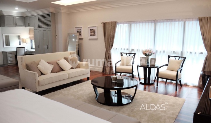 For Rent: Luxury Penthouse At Kusuma Chandra Apartment 2 Floor Fully Furnished Modern – Scbd, Jakarta  2
