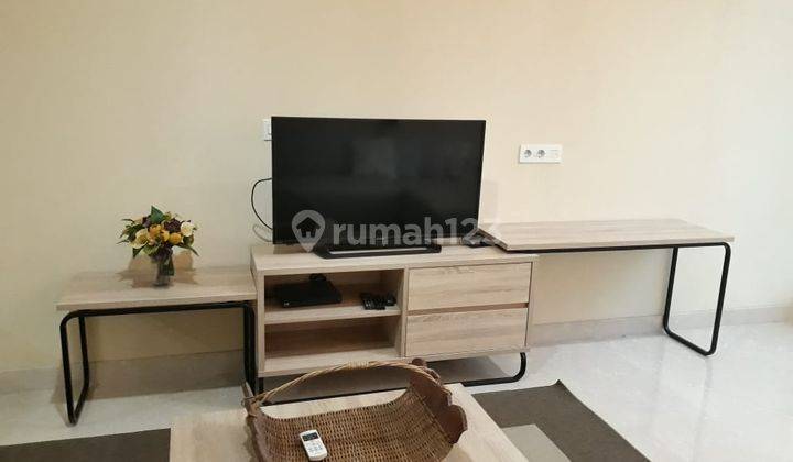 FOUR WINDS APARTMENT, 1BR LUAS 65m2, FULLFURNISHED, UNIT BAGUS. 2