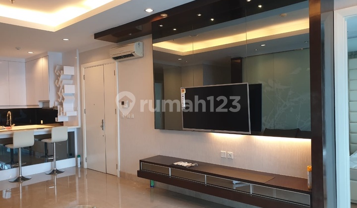 luxury Apartment Residence 8 Senopati luas 180 Sqm 3 Bedroom