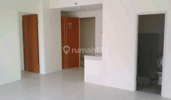 UNFURNISHED! Apart 3BR Puncak Dharmahusada BS LANGSUNG MASUK &amp; BS NEGO! 1