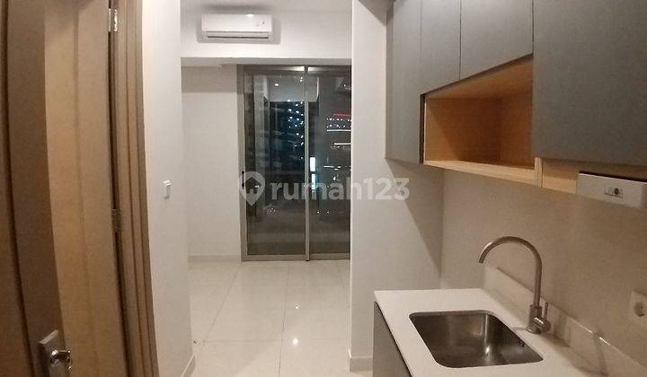 Apartemen tipe Studio Semi Furnished Taman Anggrek Residences di Tanjung Duren,Jakarta Barat 1