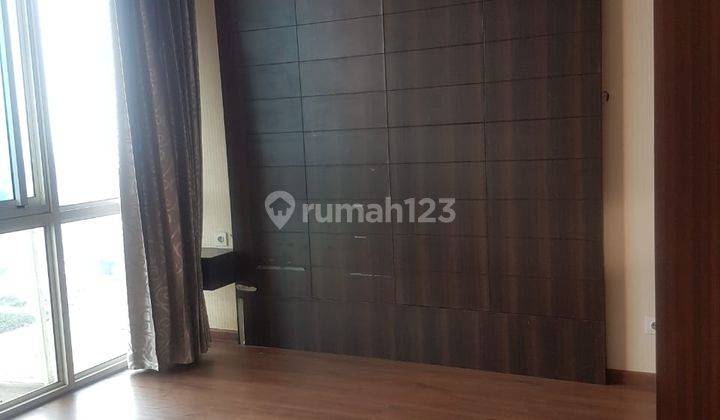 APARTEMEN THE VUE Ciputra world 2 Bed room semi furnish di bawah harga pasar 2