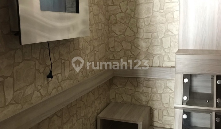 Apartemen mewah D Residence Surabaya 2