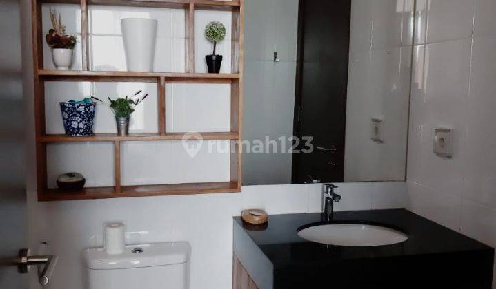 Dijual Apartemen St Moritz 2br Full Furnished Puri Indah, Jakarta Barat 2